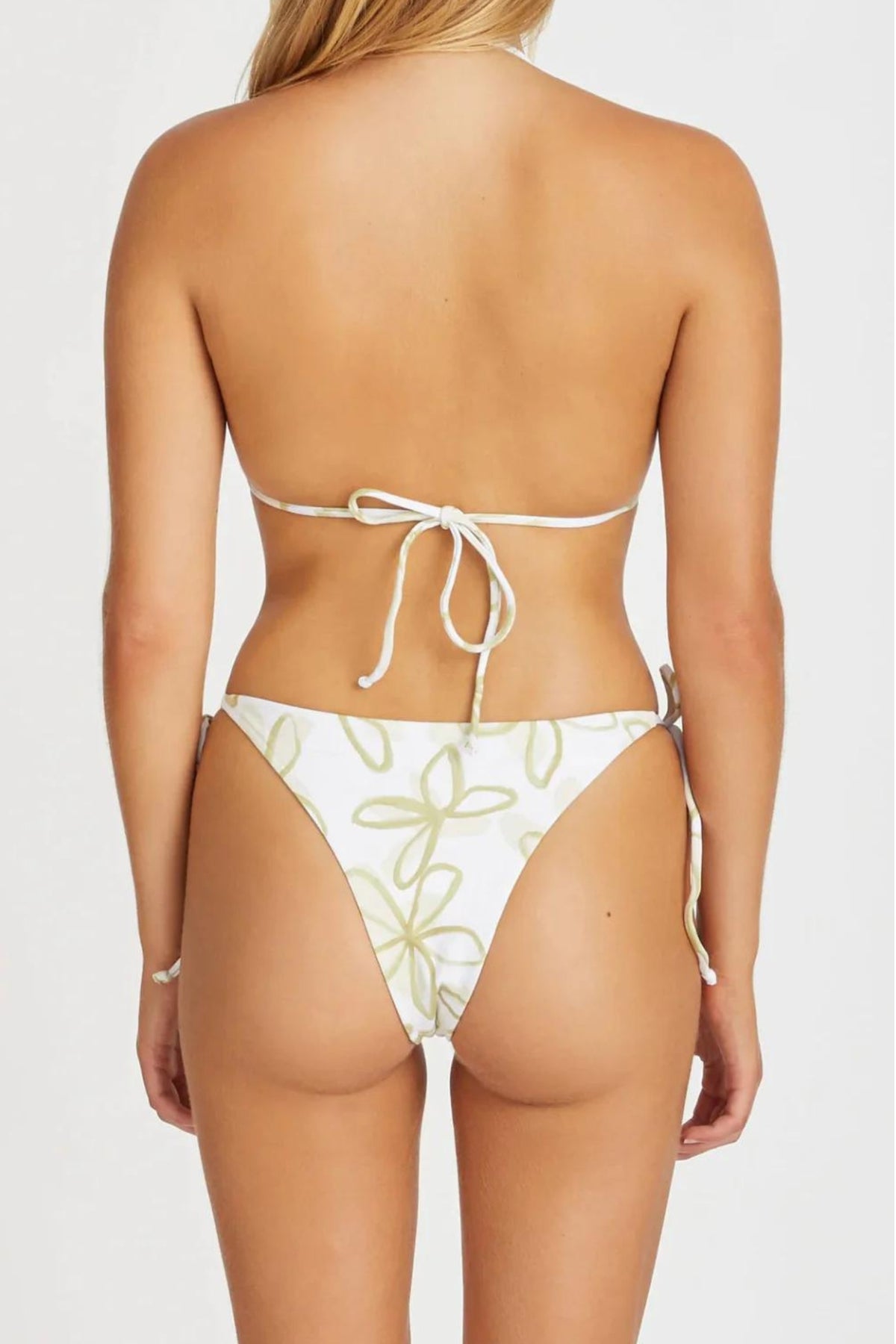 String Curve Tie Brief | Olive Flower