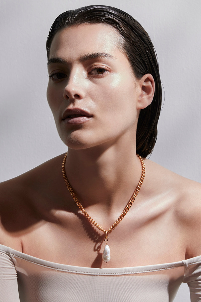 Shields Necklace | Pearl