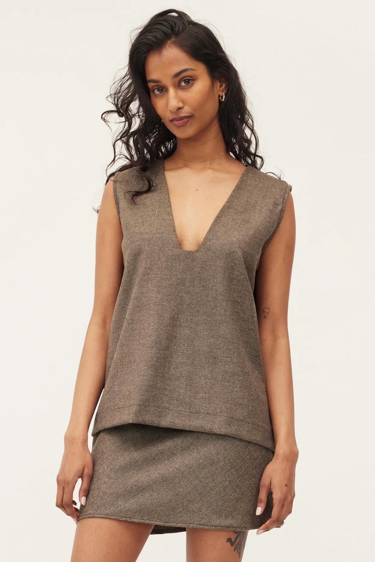 Valerie Vest | Biscuit Wool