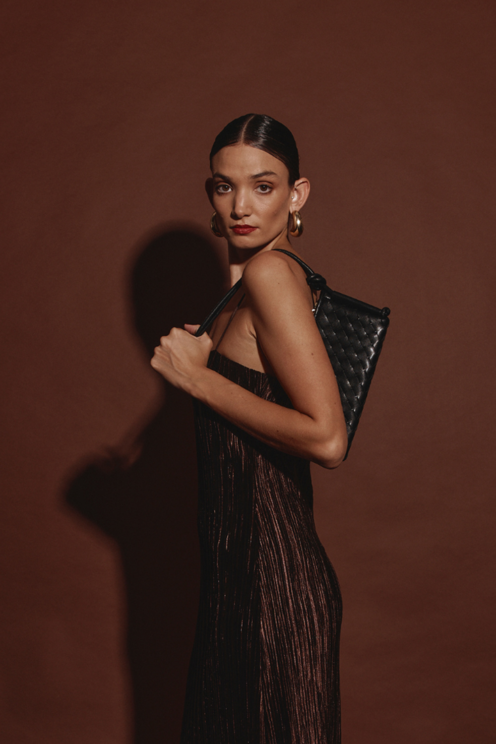 Daniella Triangular Woven Shoulder Bag | Black