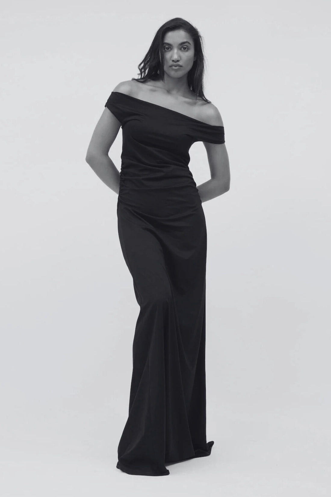 Vera to the Floor | Caper