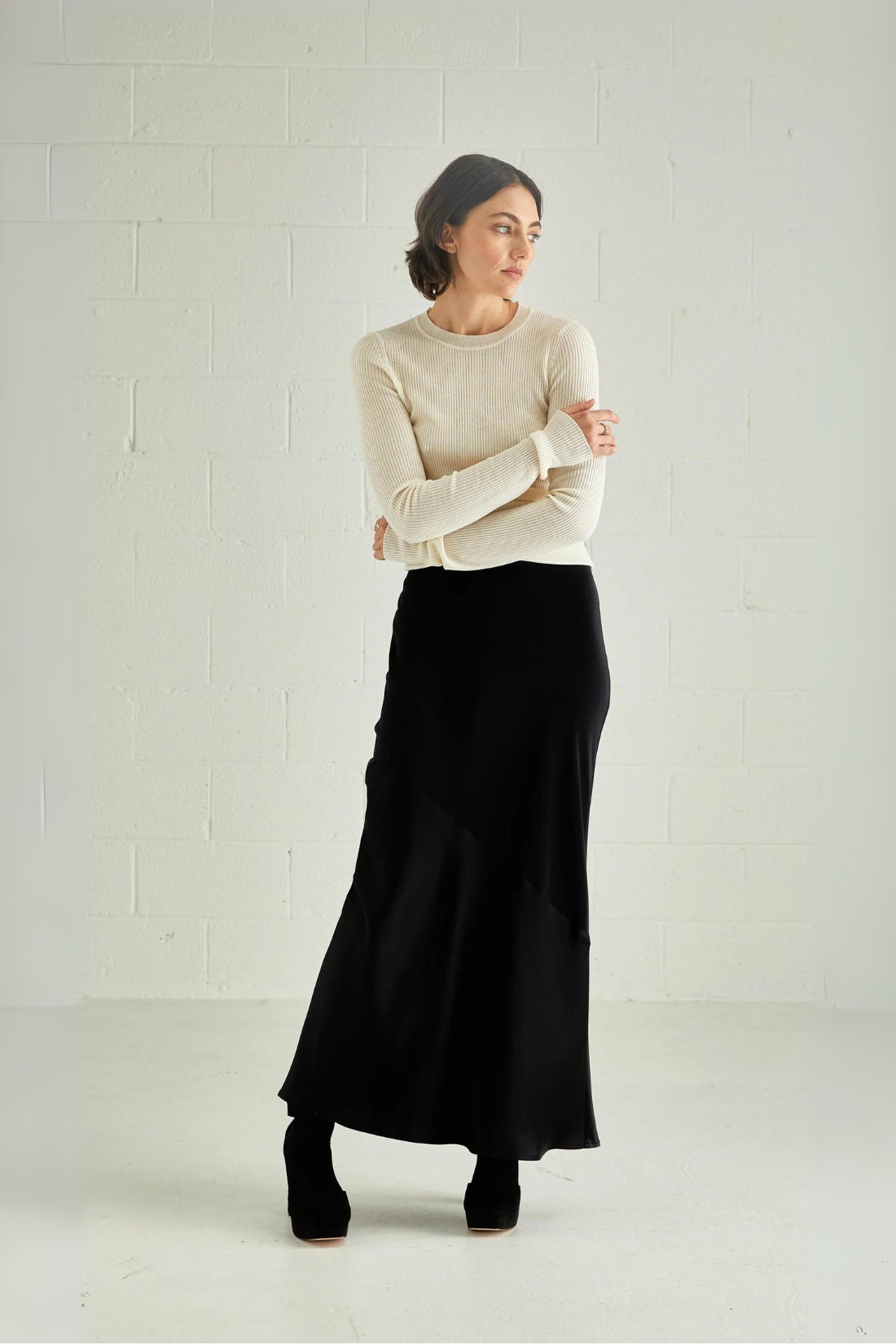 Signature Satin Bias Skirt 7/8 | Black