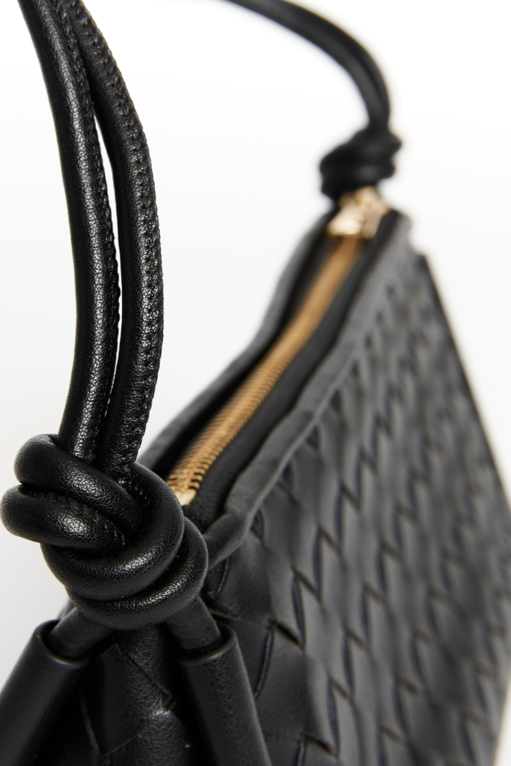 Daniella Triangular Woven Shoulder Bag | Black